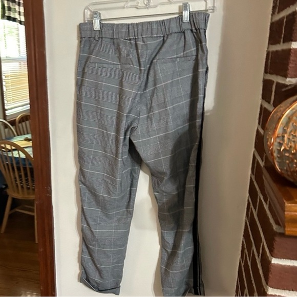 NWT ZARA women's size medium houndstooth trousers - Picture 3 of 3